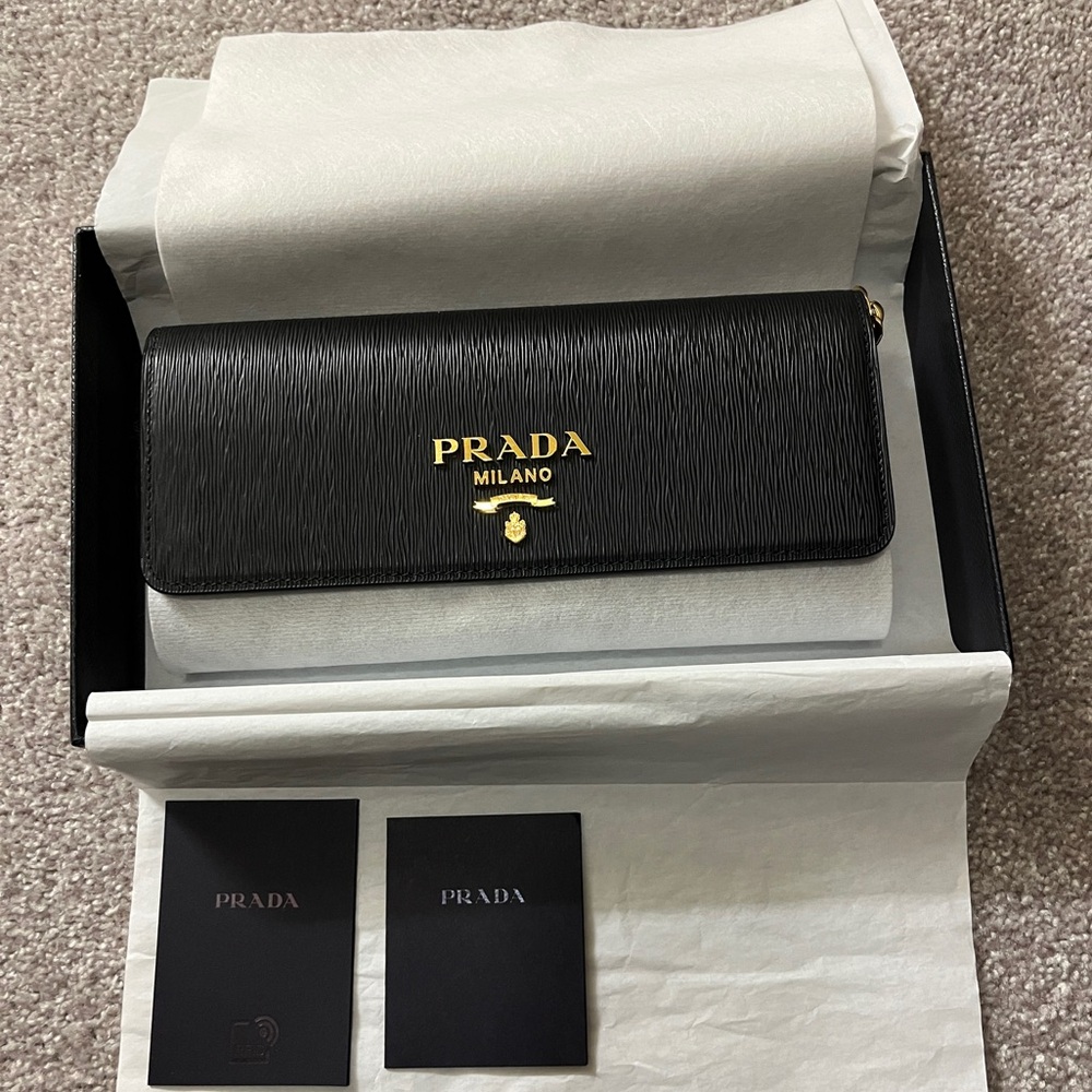 Prada Leather wallet with Gold Chain (brand new)